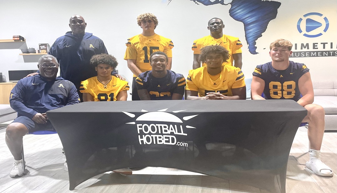 St. Thomas Aquinas Takes Center Stage At Football Hotbed Media Day