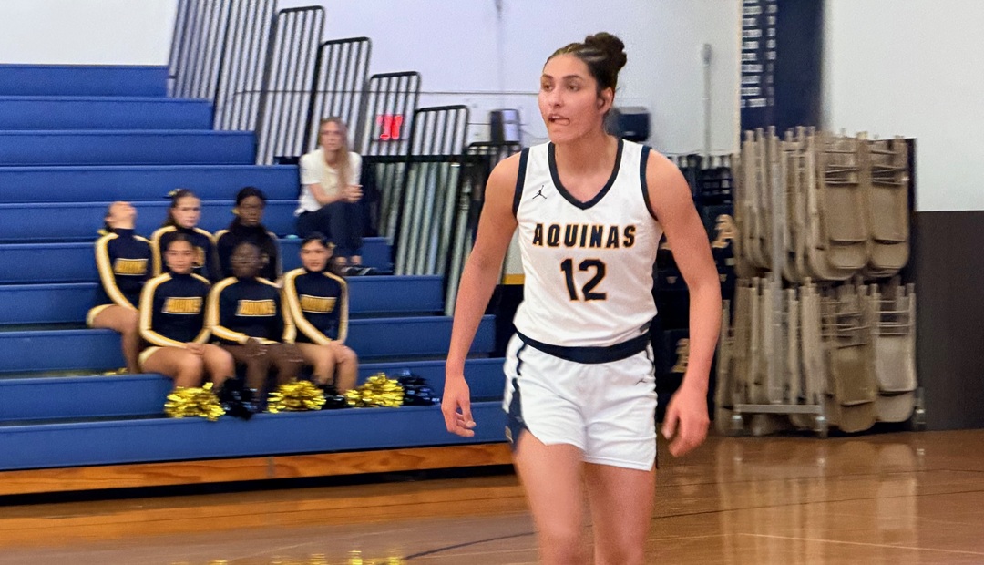 St. Thomas Aquinas Girls Hoops Defeat Homestead In Region Quarterfinal