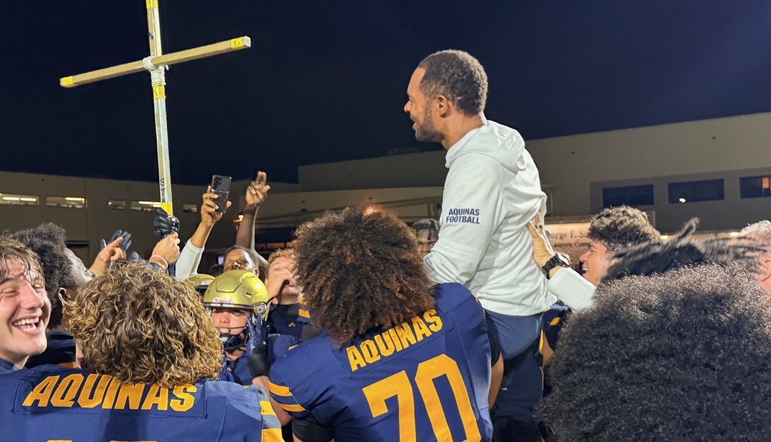 Aquinas Rolls Over Fort Myers Riverdale In Class 5A State Semifinal