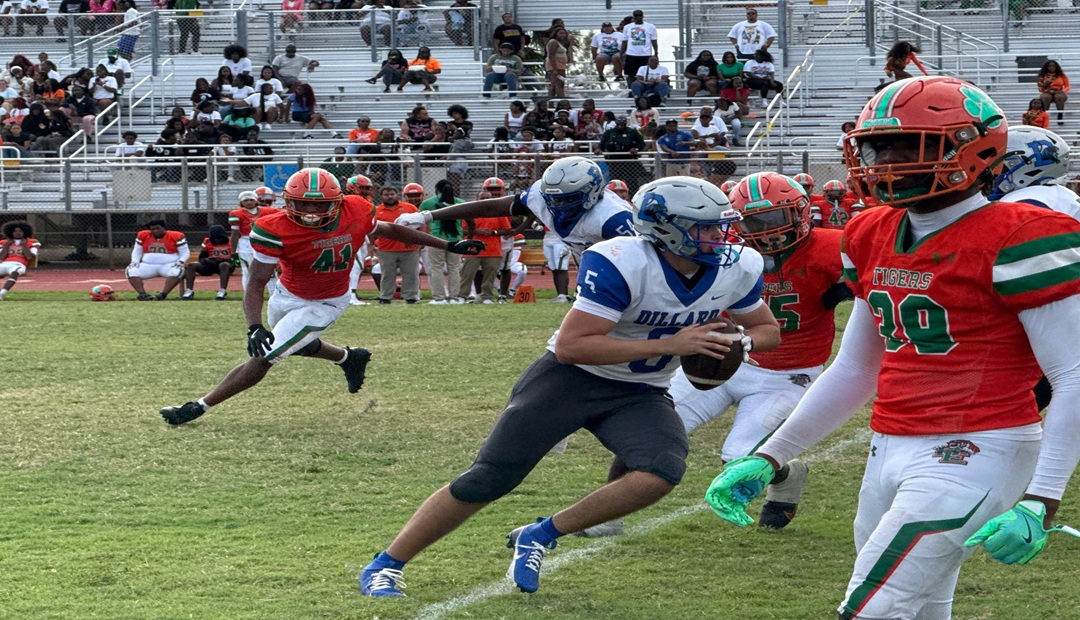 Dillard Rolls Over Blanche Ely, Wins Annual Broward Soul Bowl